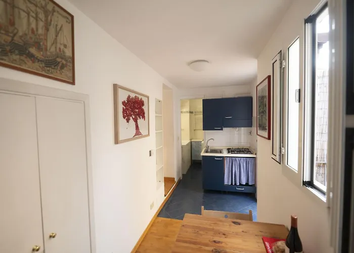 Your Piazza Navona Hideaway With Terrace Appartamento